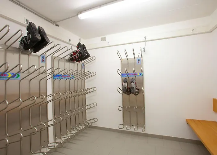 Alpin-8 By Interhome